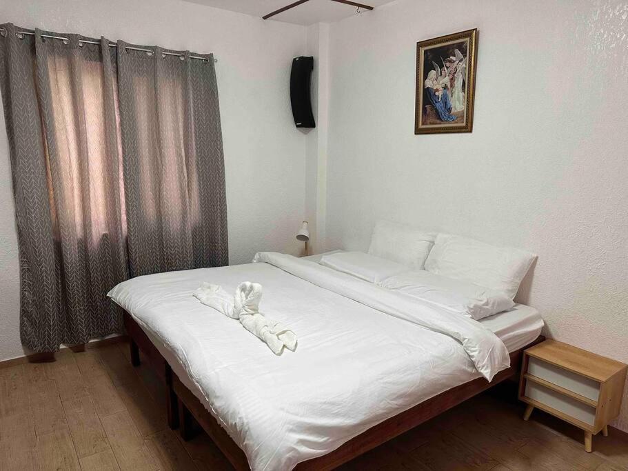 Alona Park Residence - 3 Bedroom Apartment- Alex And Jesa Unit Panglao Esterno foto